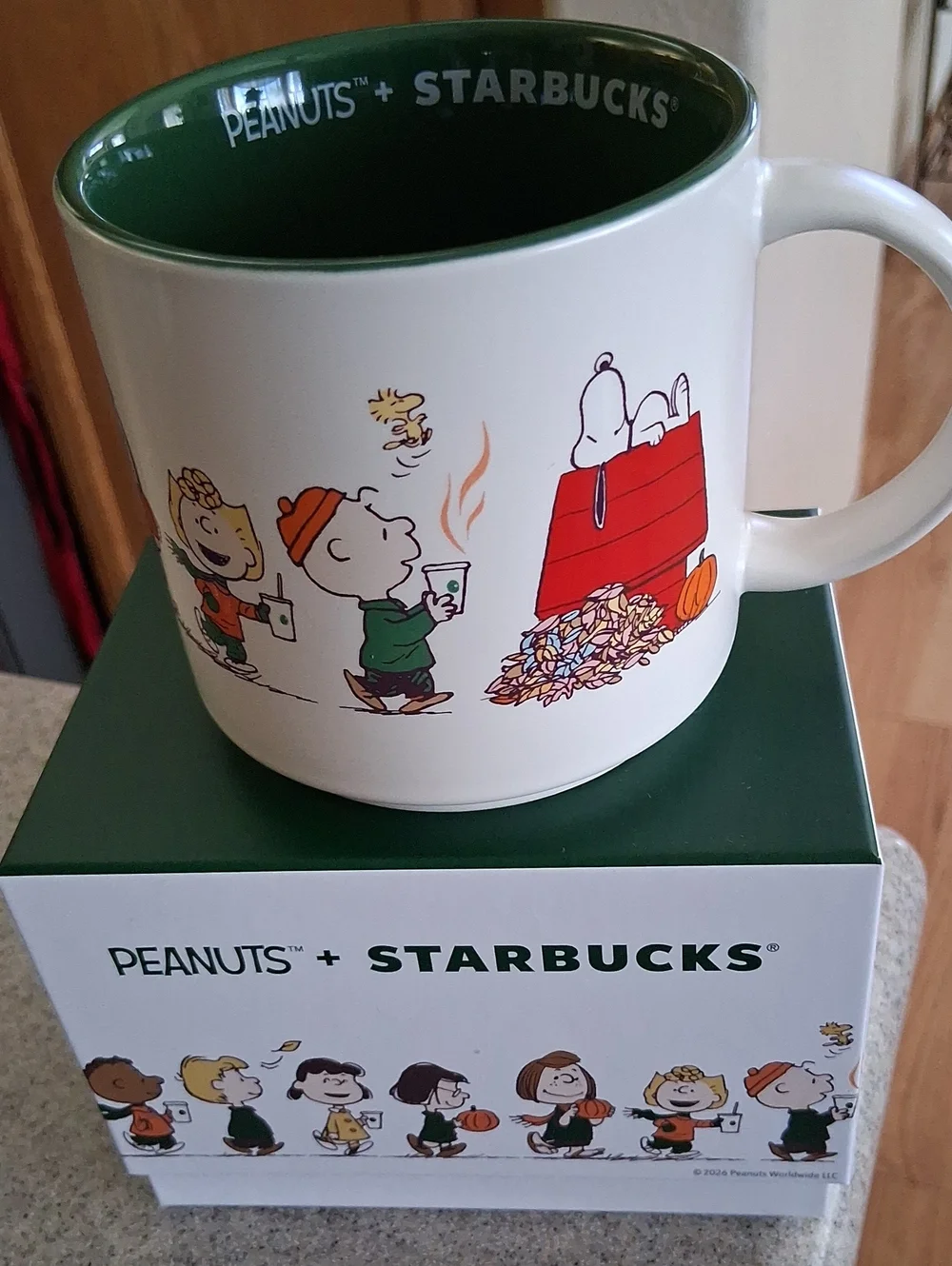Peanuts + Starbucks White and Green Ceramic Holiday Mug